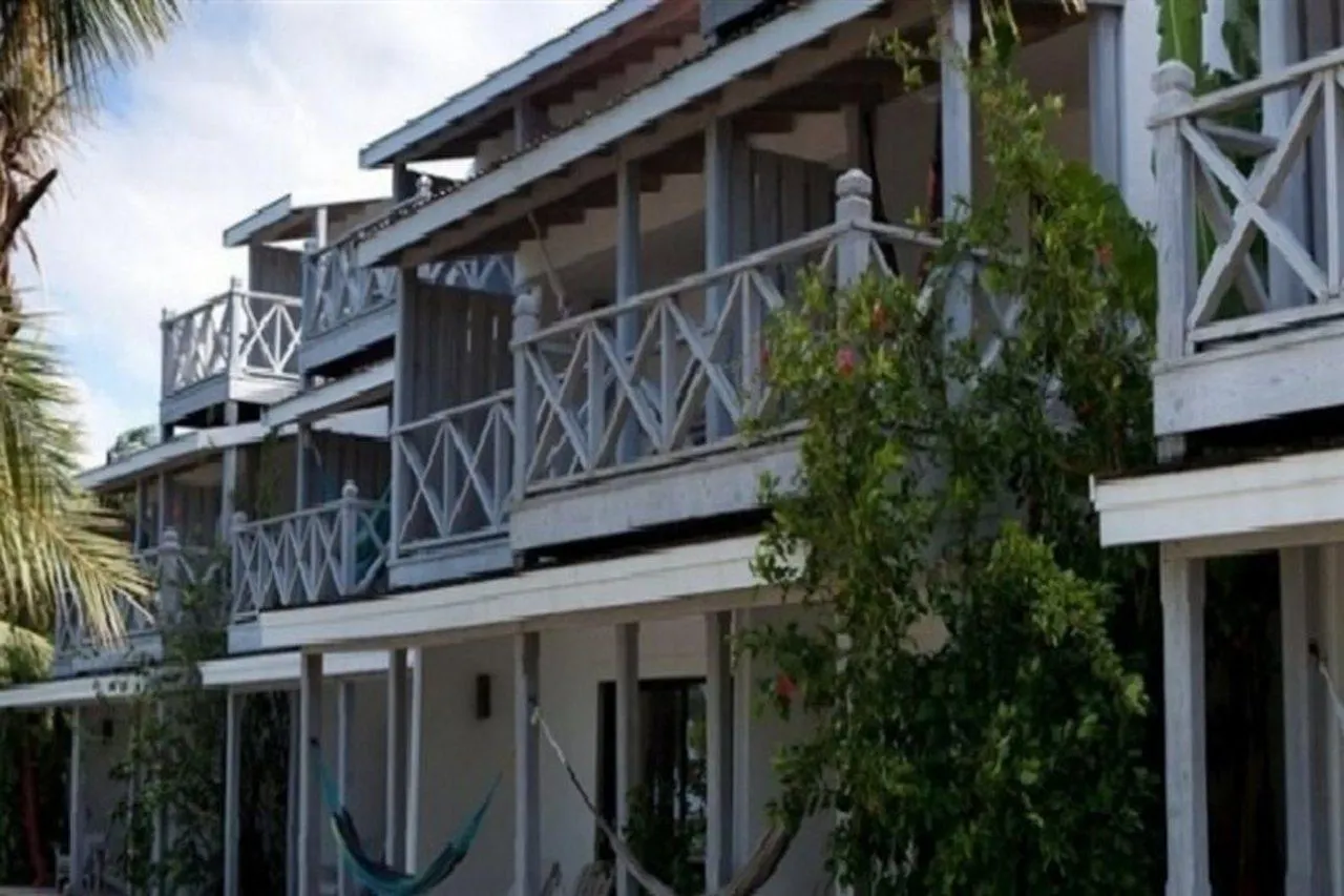 Coconut Beach Club Resort St. John's Otel
